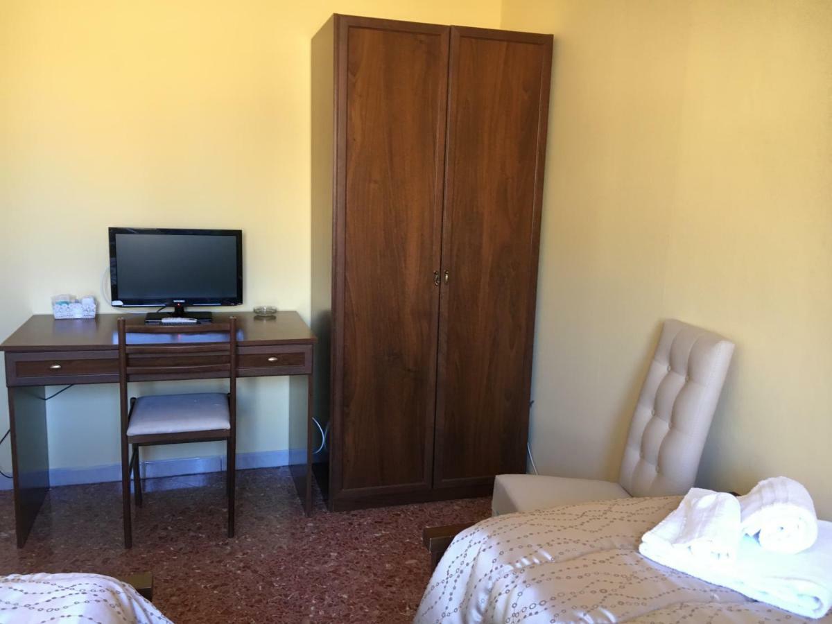 La Citta Degli Dei Bed & Breakfast Agrigento Exterior photo